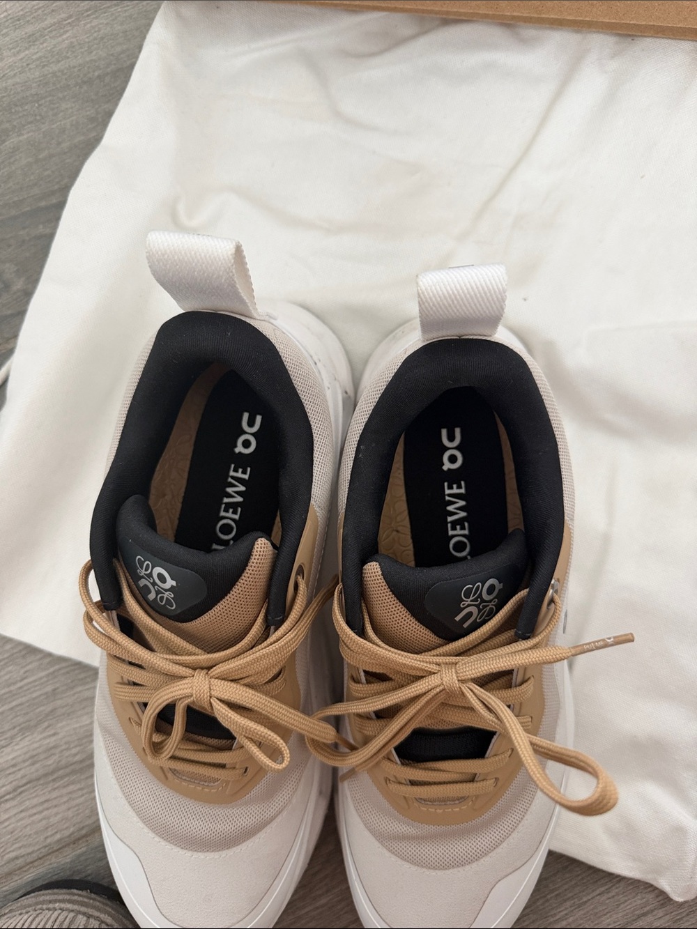 Women Loewe x on shoe - Picture 8 of 9